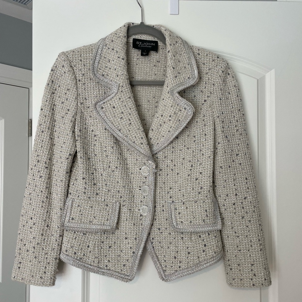 Women’s St. John blazer, size 4